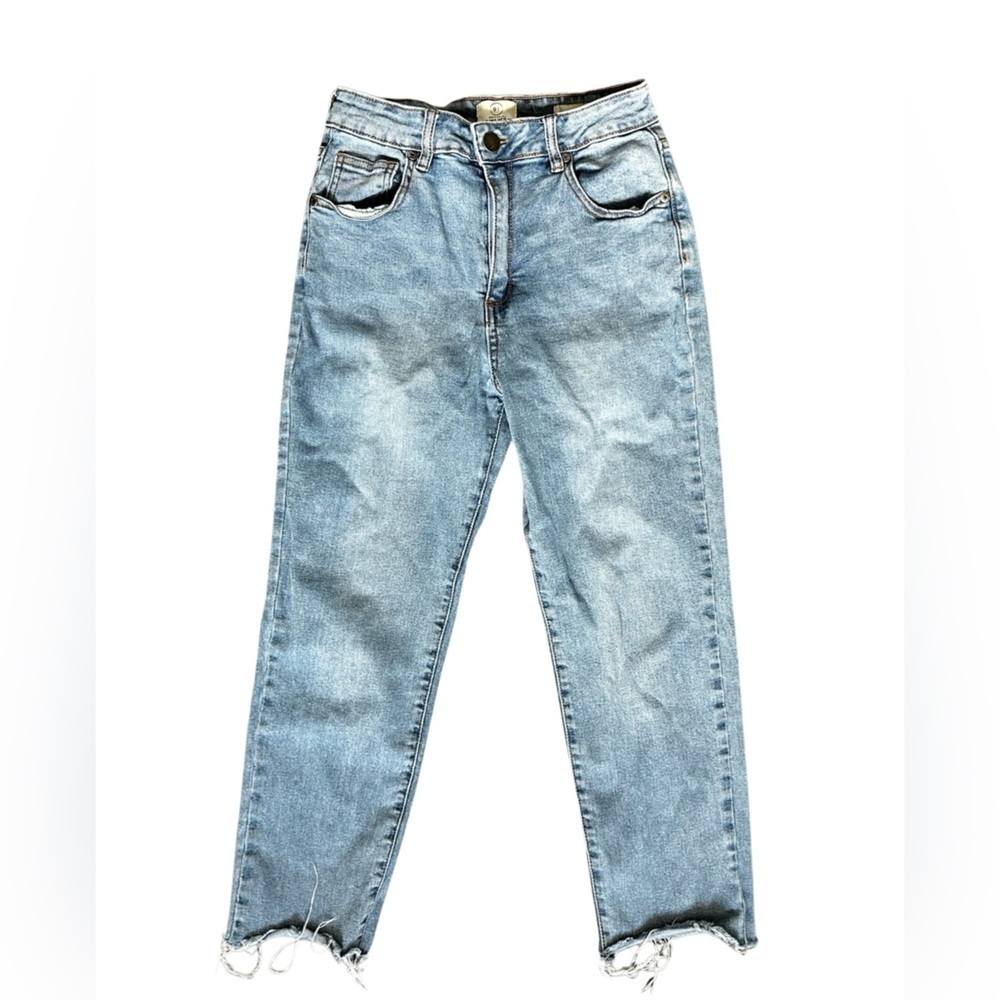 COTTON ON High 90’s Jean Light Wash Women’s Size 6.